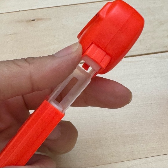 Set of 2 Happy Valentines Day Heart Pez Red Pink Vintage - Picture 6 of 10